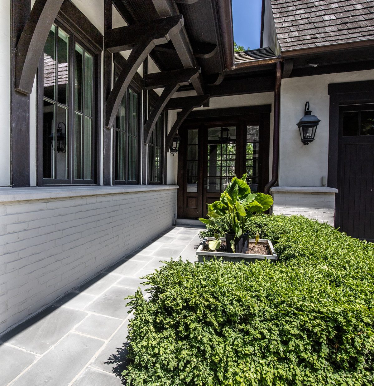 Walk Ways 2 by Moane Landscaping