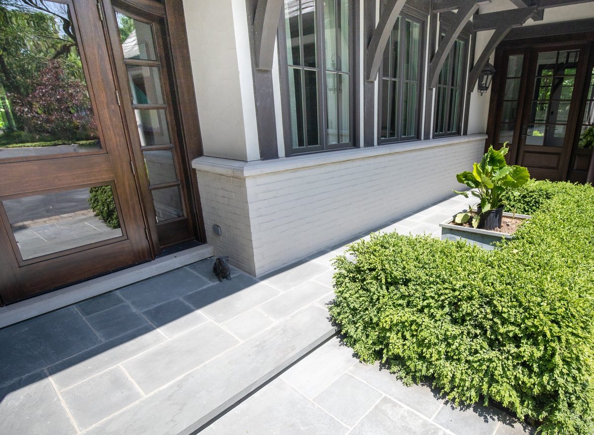 Walkways 1 by Moane Landscaping